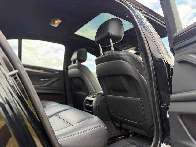 2015 BMW 5 Series 528i