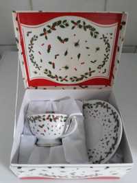 Chávena e pires de porcelana - marca DR - NOVOS em caixa