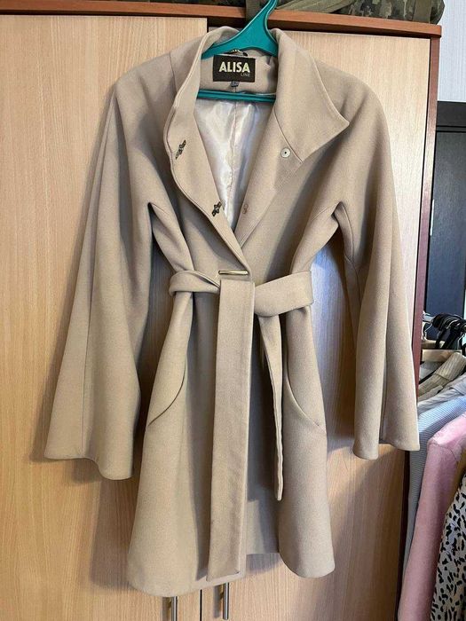 Пальто осіннє/весіннє беж жіноче, S