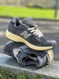 New balance 2002r