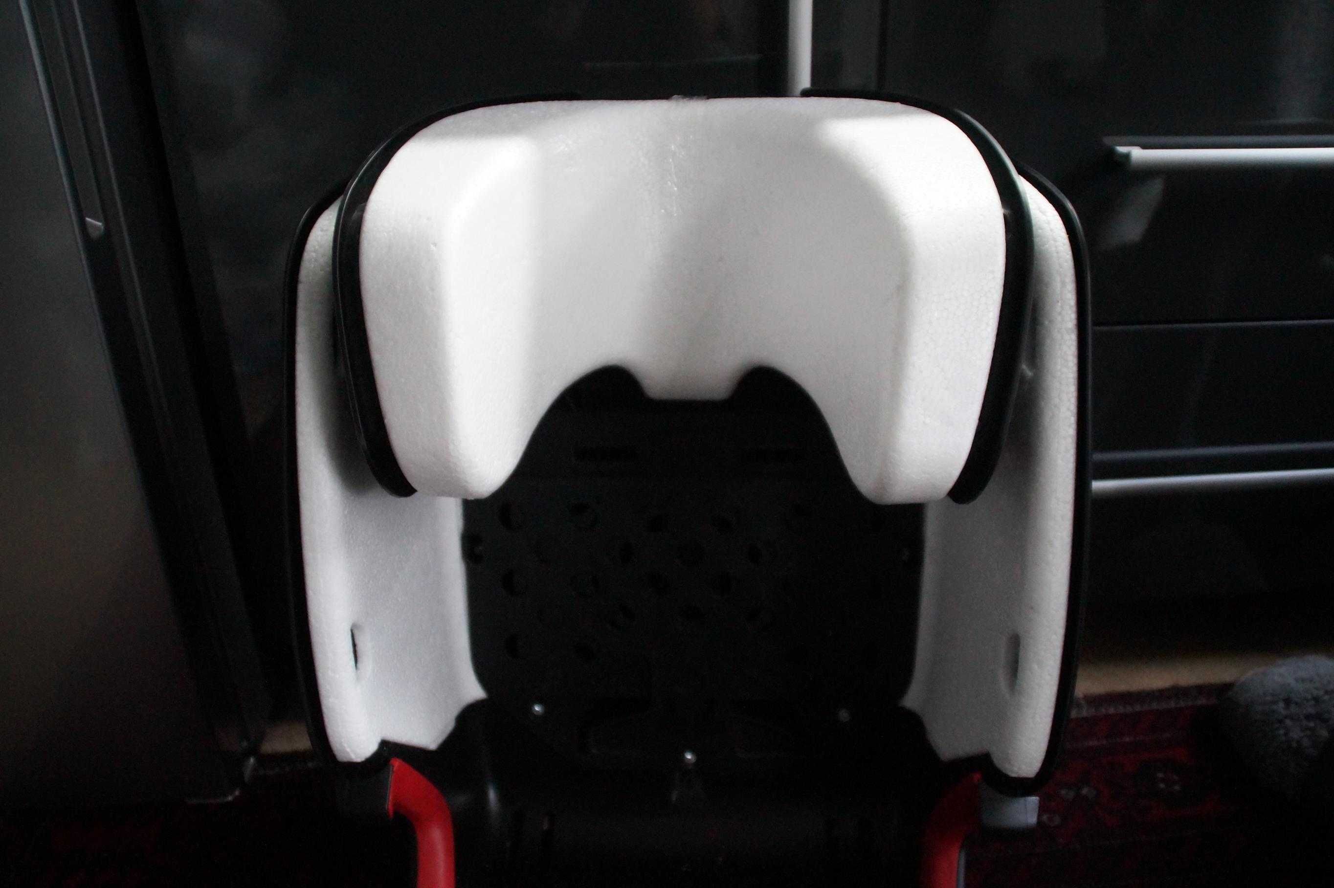 Britax Romer Advansafix IV-R I-Size 9-36 kg IsoFix