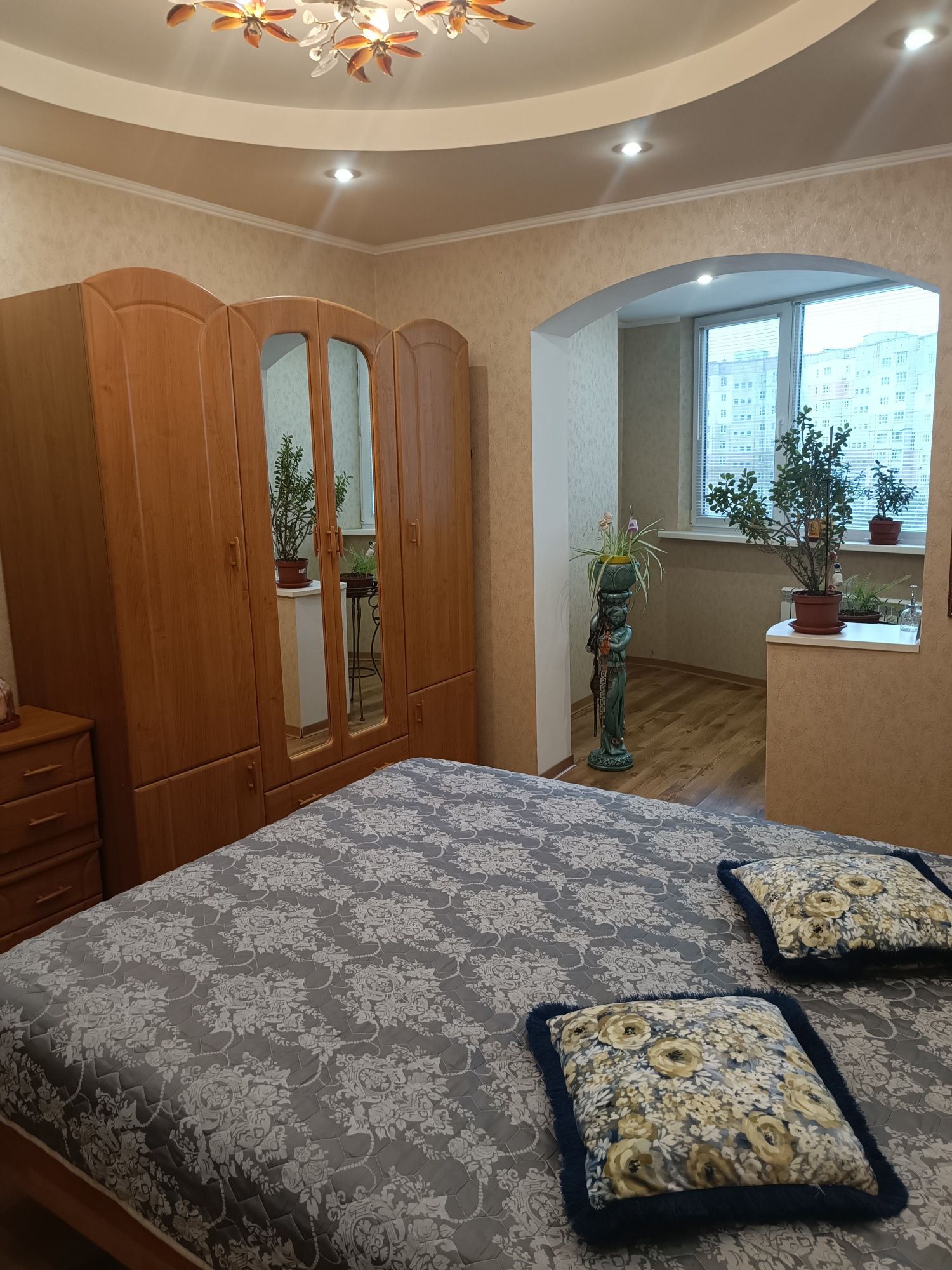 Терміновий продаж квартири з автономним опаленням  і ремонтом .