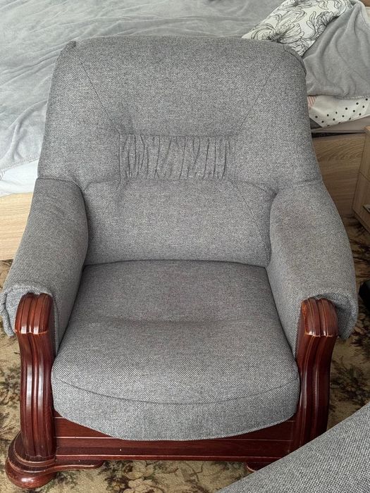 Wersalka  + dwa fotele