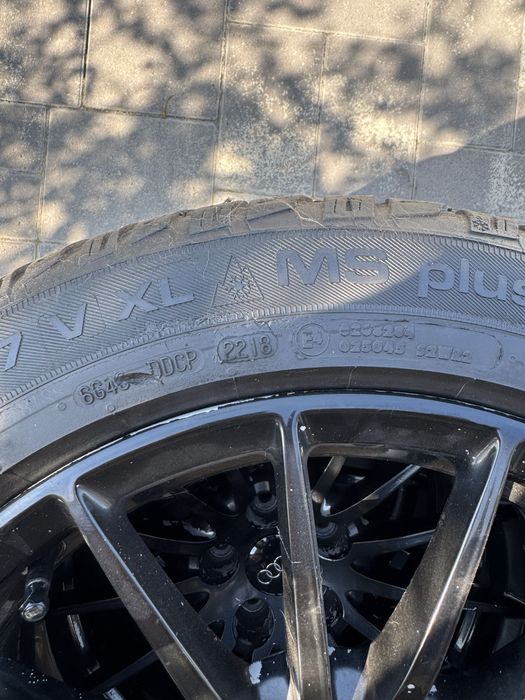 Диски audi R17 з резиною 225/50