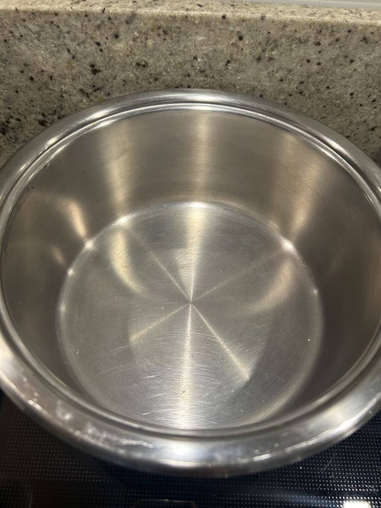 3 garnki Philipiak plus 2 pojemniki i durszlak