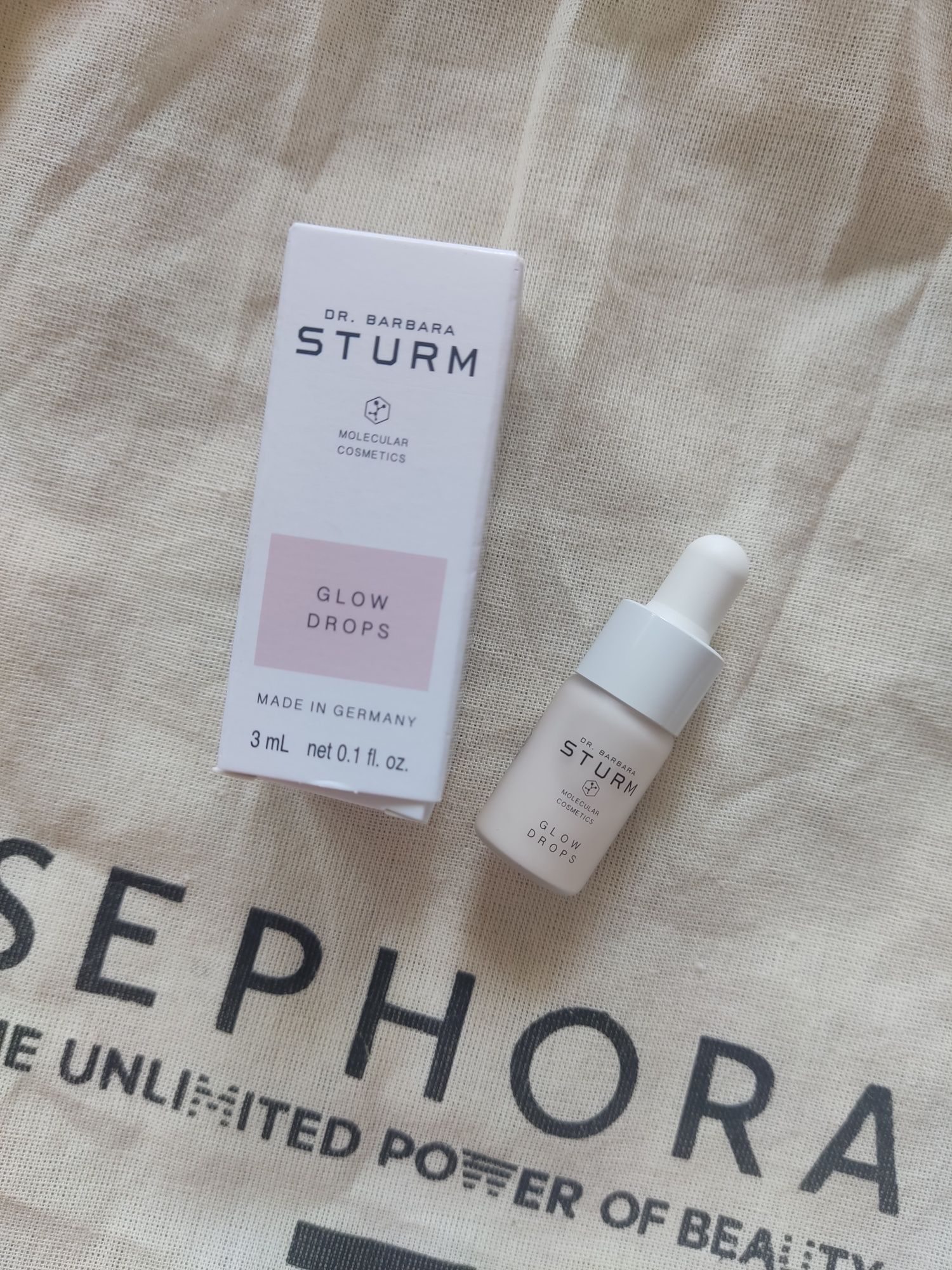 Nowe rozświetlające serum do twarzy dr. barbra sturm sephora glow drop