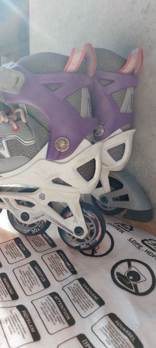 Patins em linha usados