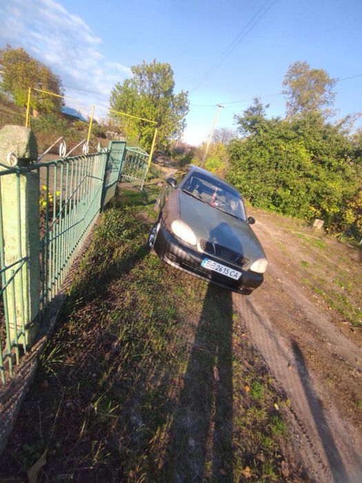 Продам даево сенс (ланос )