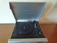 Gira-discos Q Media em perfeito estado