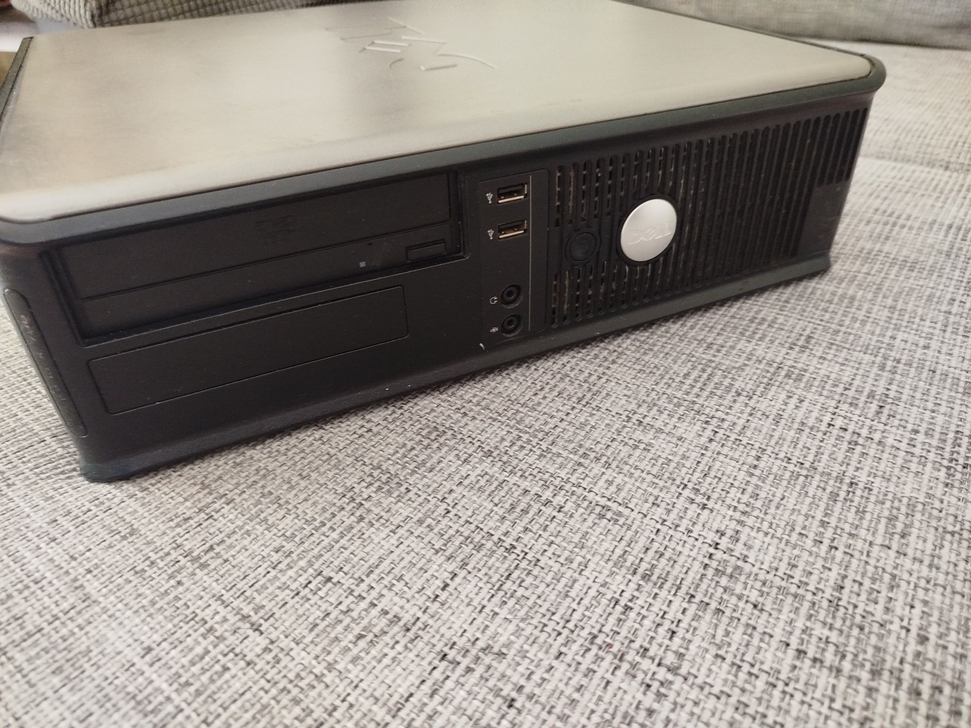 Komputer stacjonarny Dell OptiPlex 755
