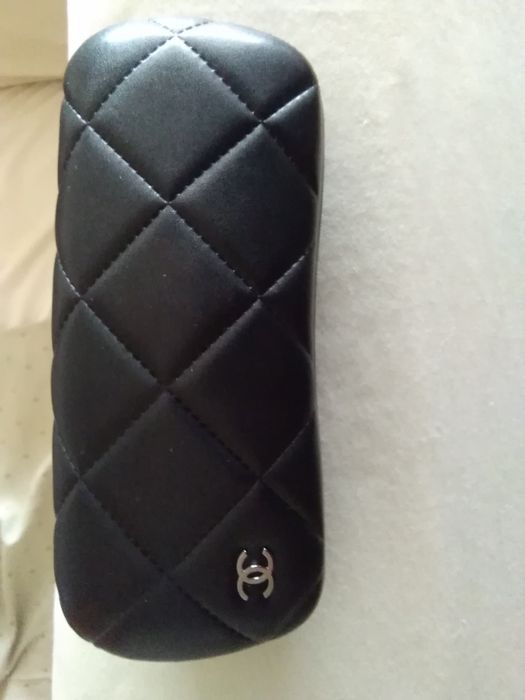 Caixa de óculos COCO CHANEL