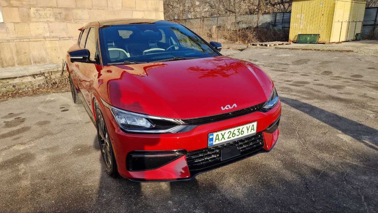 Продам KIA EV6 2021