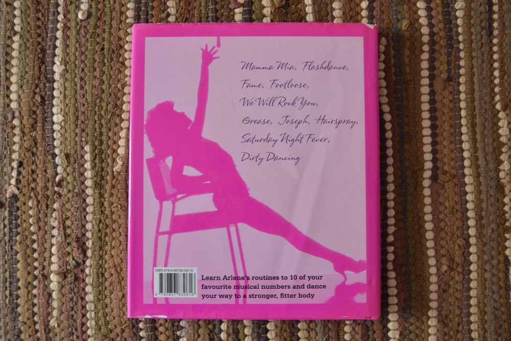 Livro de dança "Dance to the musicals"