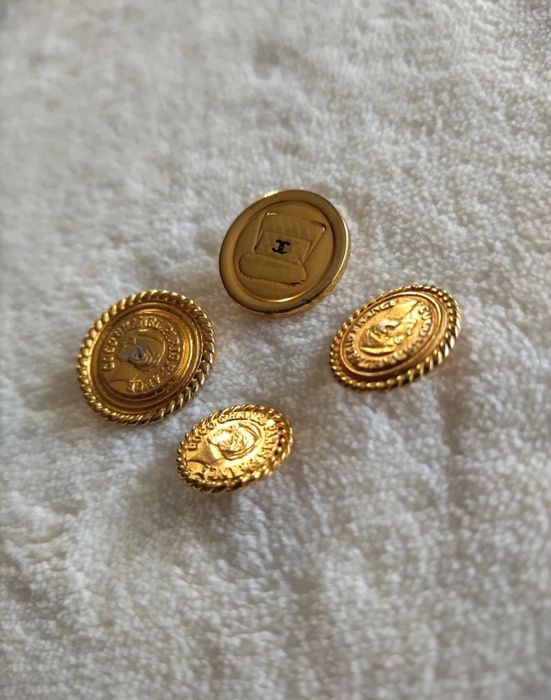 Vintage Chanel bijuterias