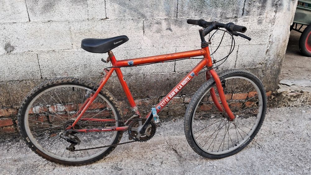 Bicicleta montanha homem e Bicicleta de senhora