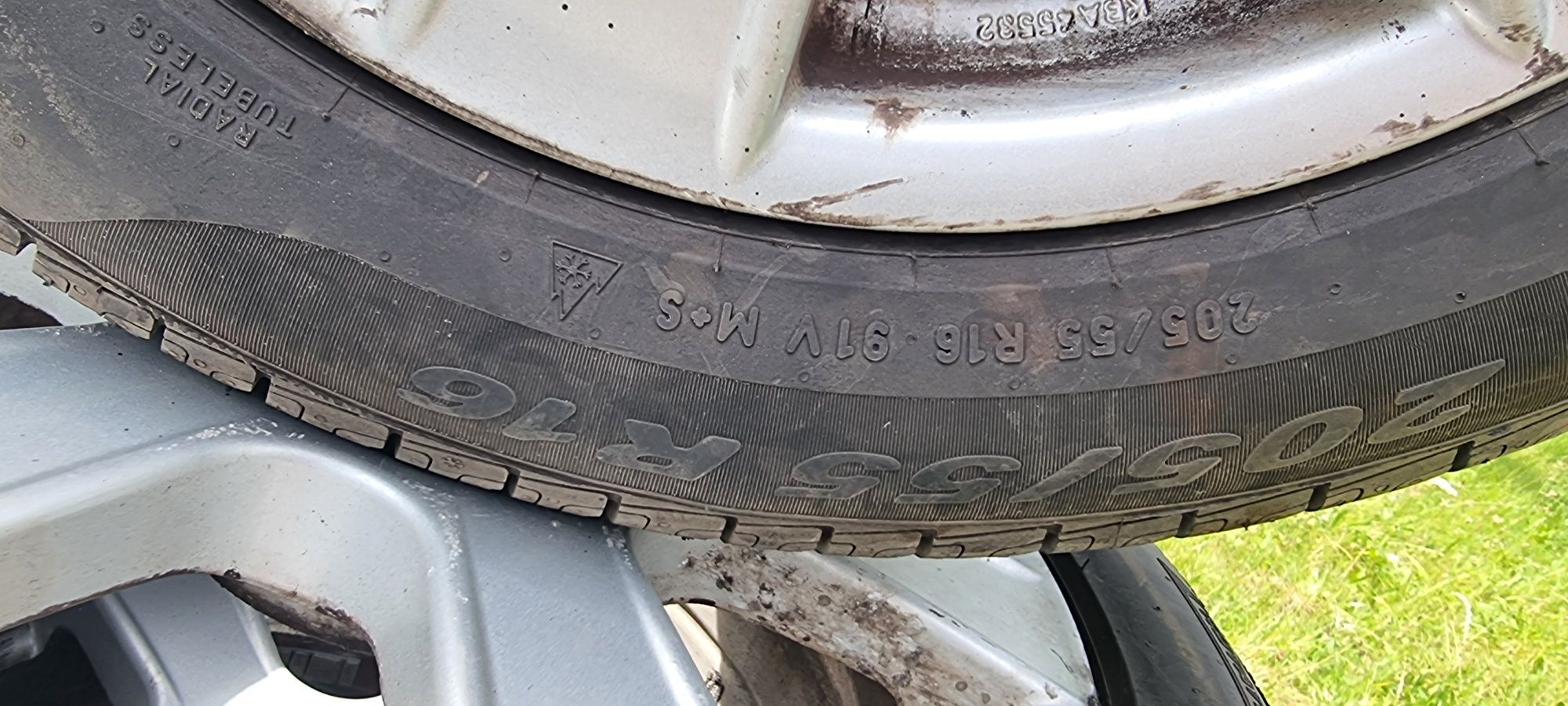 Koła PIRELLI Cinturato 205/55/16R jak nowe Toyota Avensis Auris Prius
