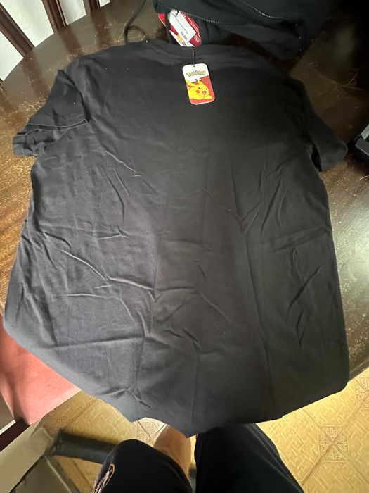 T-Shirt 'Be Your Own Hero' Do Pokemon M