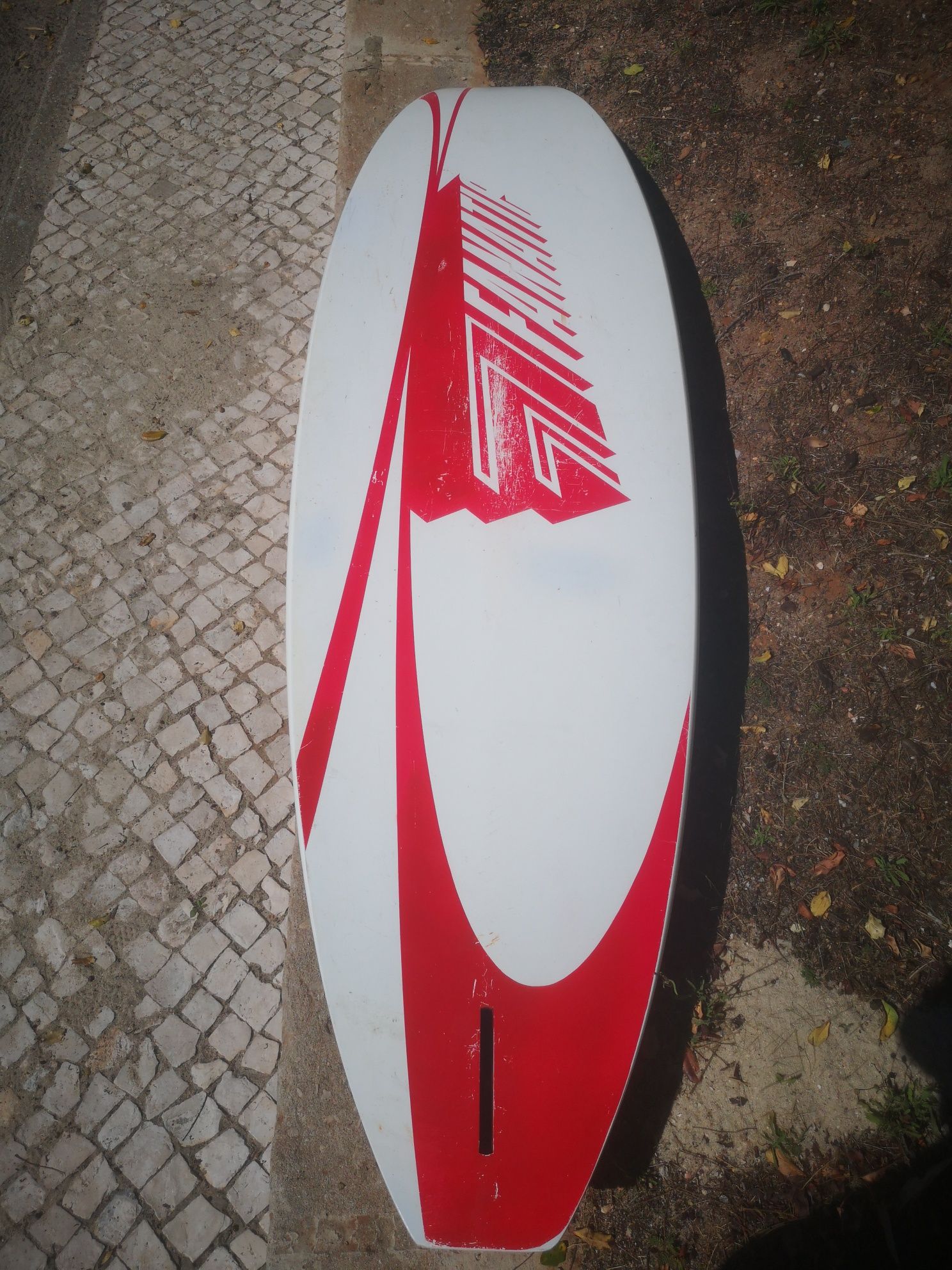 Prancha windsurf fanatic triplex139