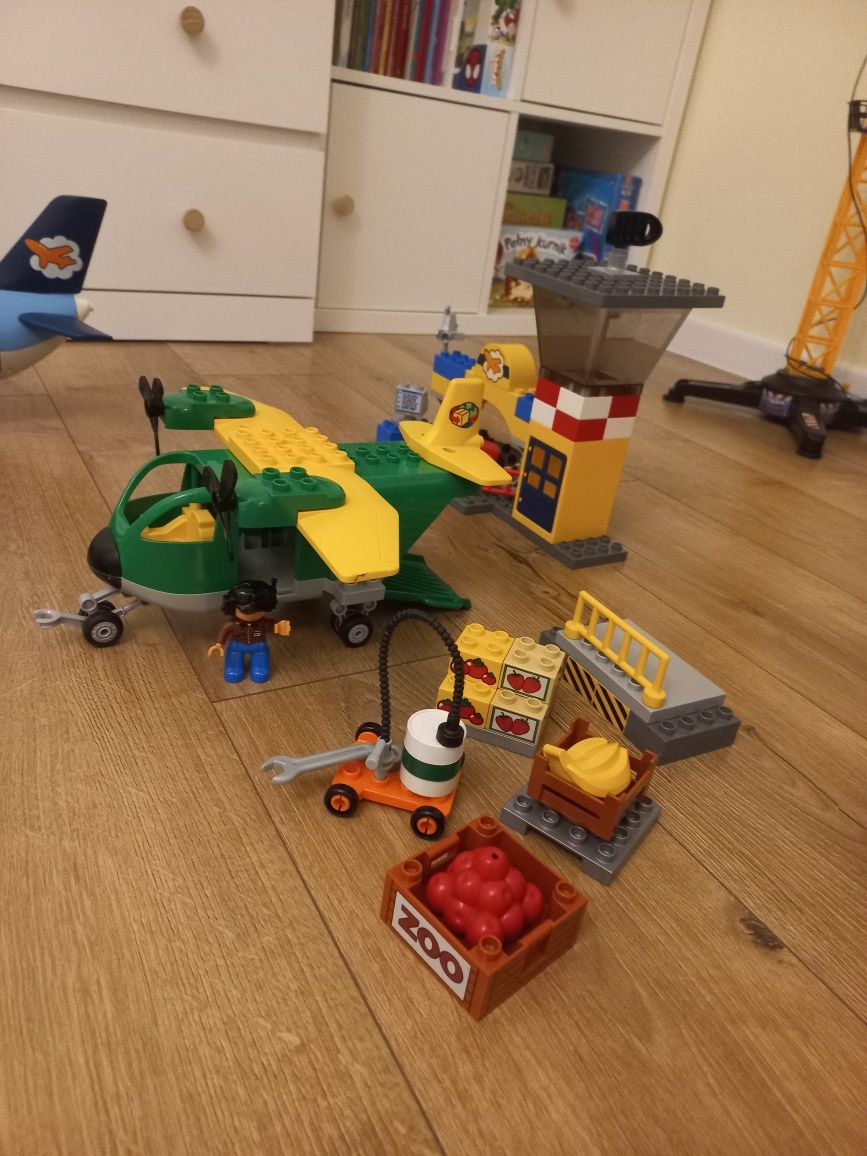 Lego duplo mega lotnisko samoloty 5595