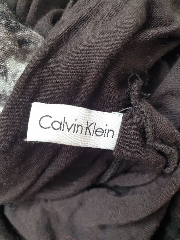Stylowy ciepły szal komin__ Calvin Klein __jak nowy