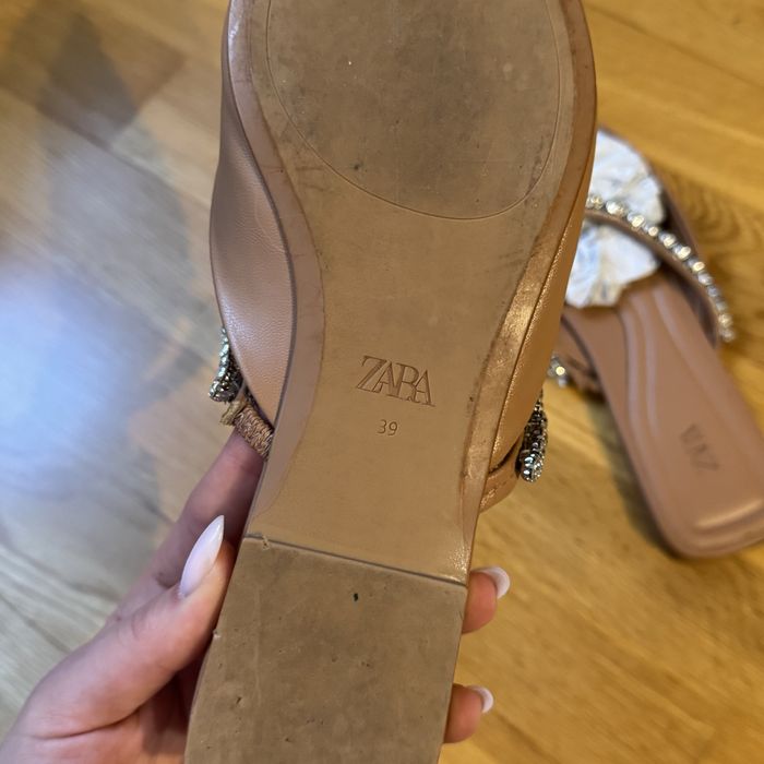 Мюлі жіночі бежеві Zara 39 розмір
