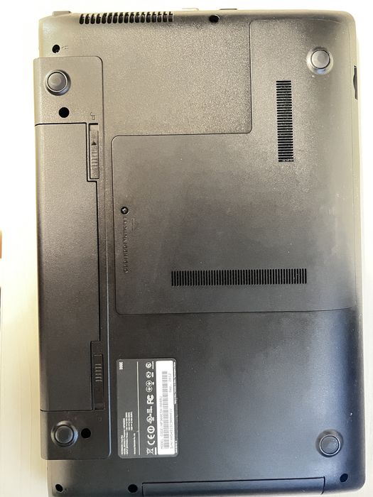 Ноутбук Samsung NP300E5Х