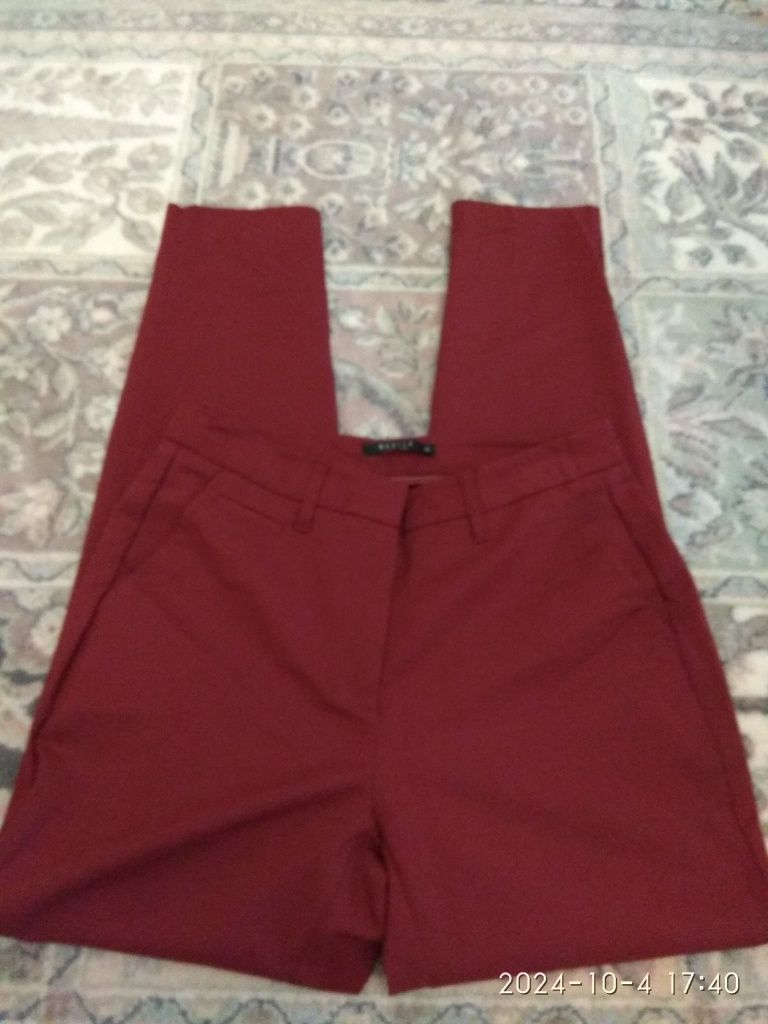 Eleganckie spodnie damskie Mohito 36
