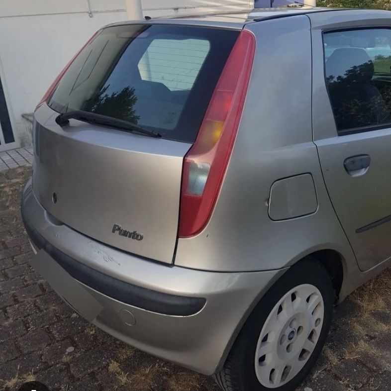 Vendo carro para peças