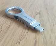 Ładny trwały Pendrive USB i USB-C 14,6GB breloczek do kluczy