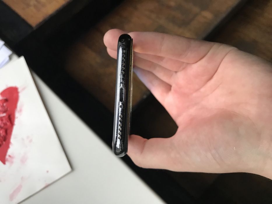 Iphone X на 256 гб