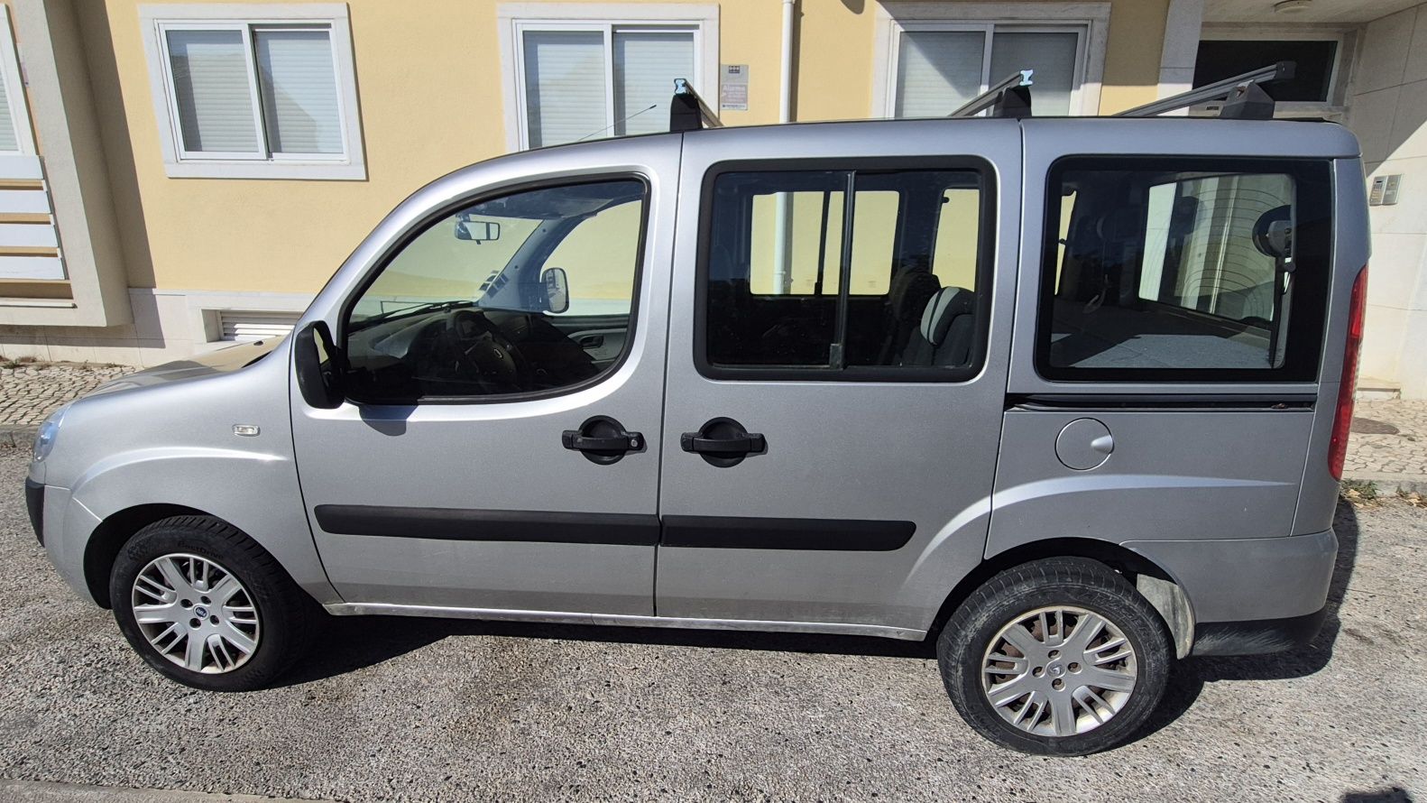 Fiat Doblo 7 lugares