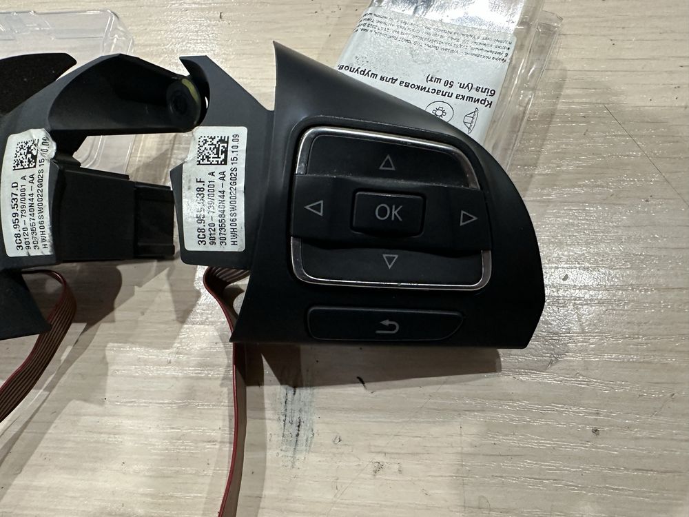 Кнопка руля блок мультируль VW CC B7 B6 Golf 6 Polo Jetta Tiguan