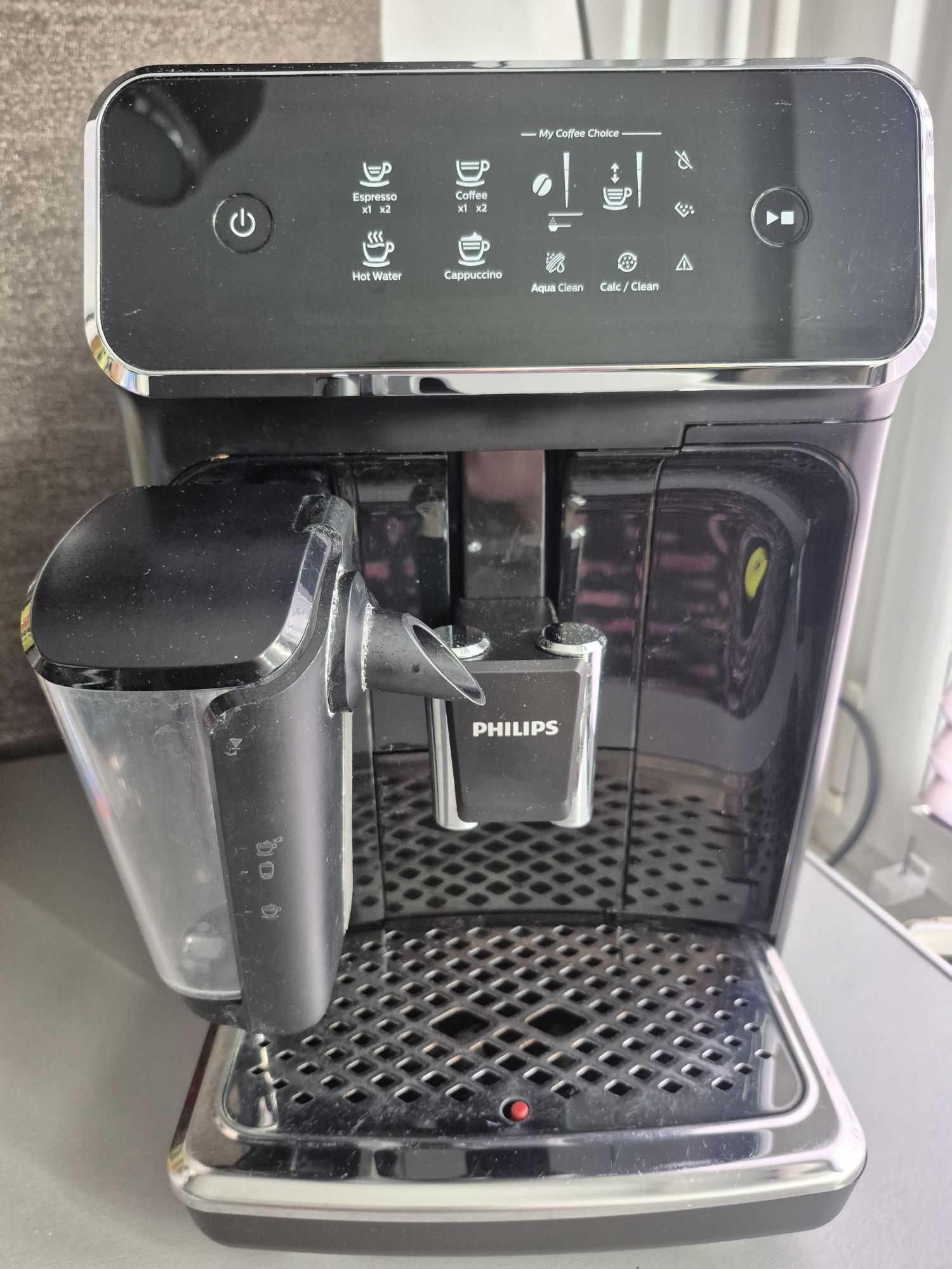 Ekspres do kawy Philips Series 2200 LatteGo