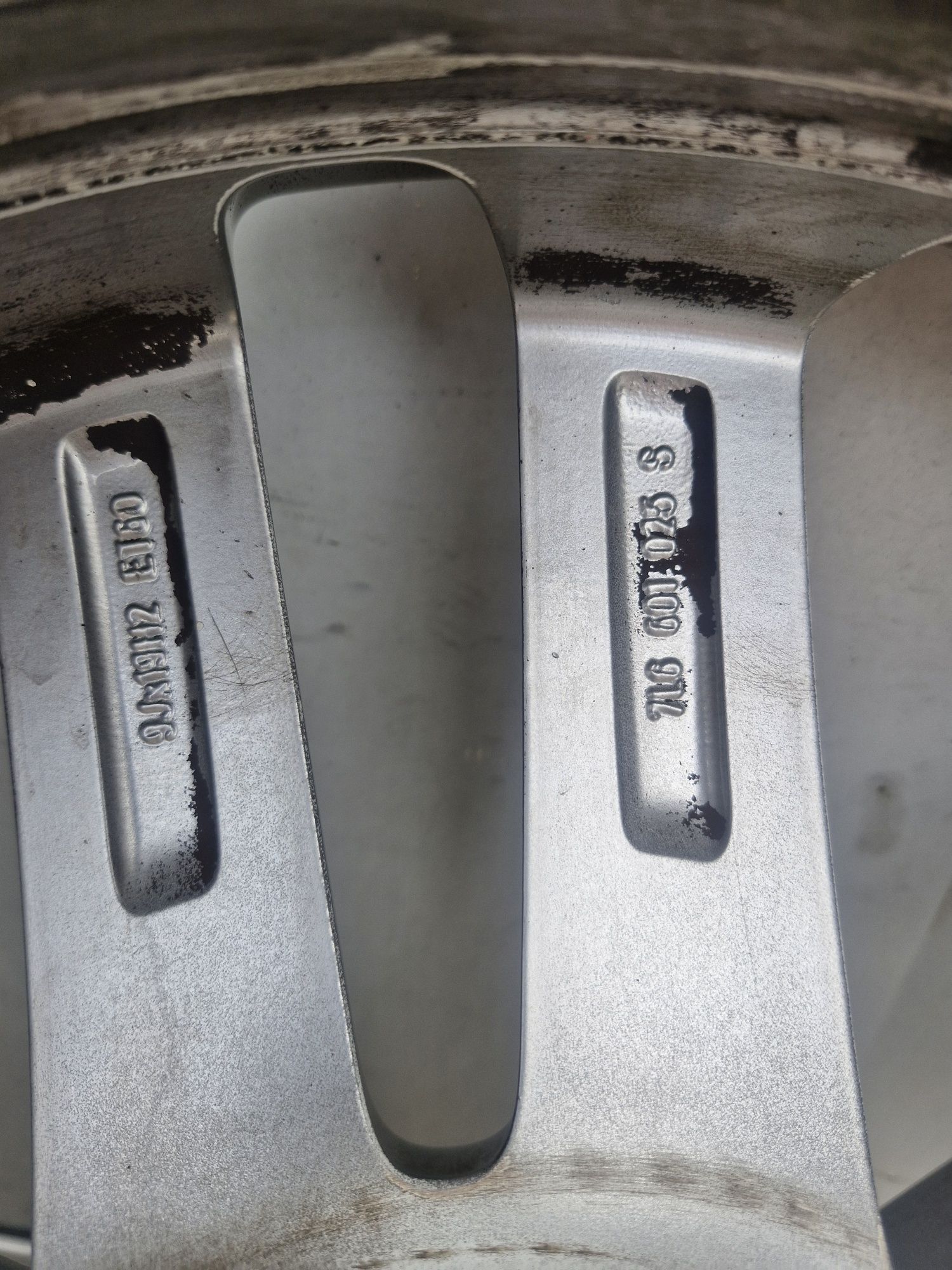 Диски R 19 5 130 таурег каєн Q7