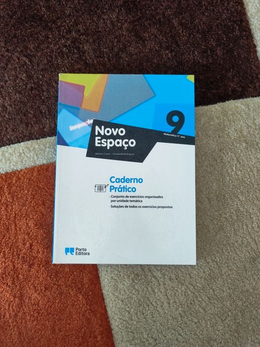 Livro de exercícios de matemática 9°Ano