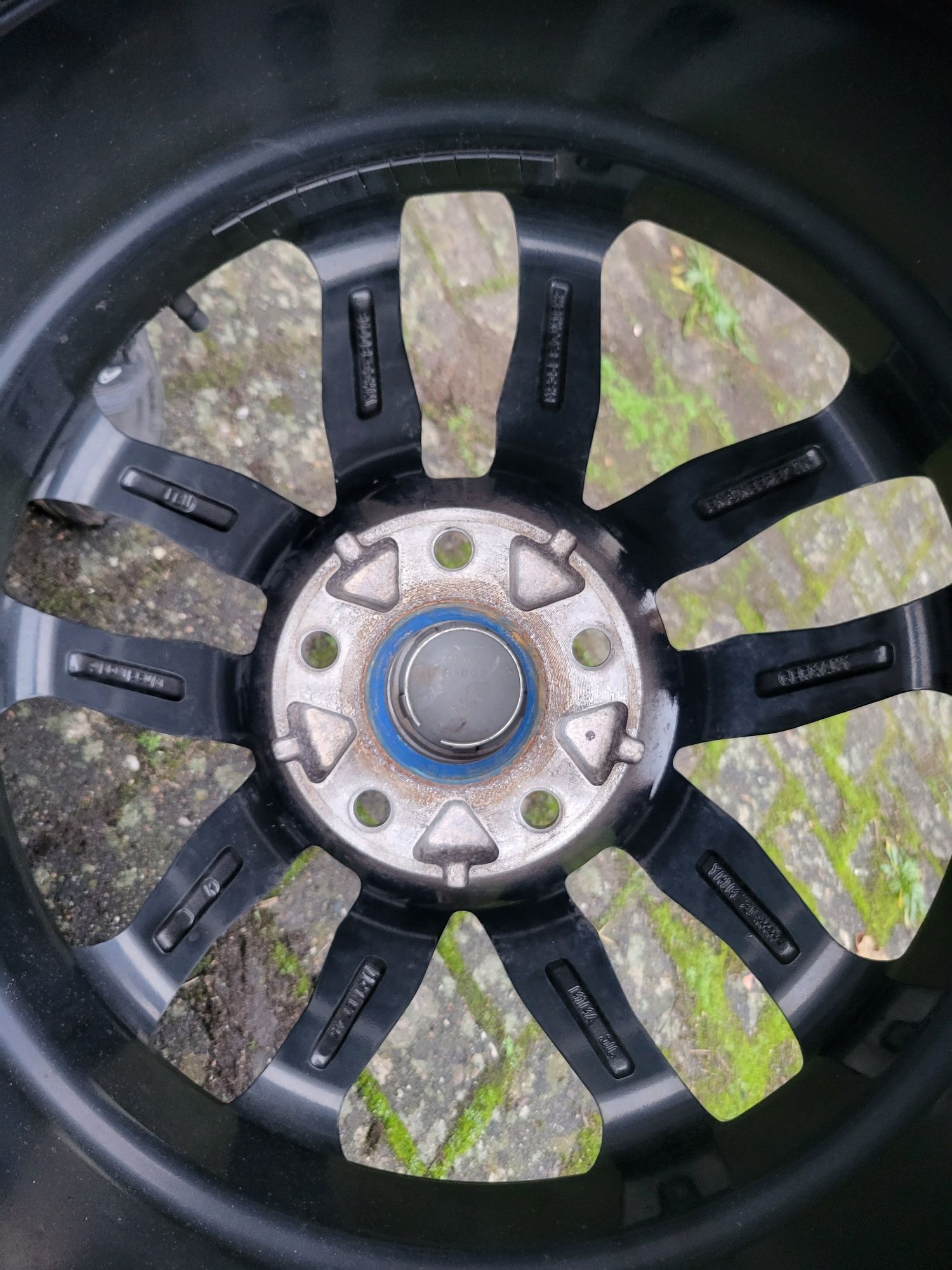 Felgi Wheelword 18" 5x112 Opony zimowe 215/50/18 Audi/Mercedes/Vw/Skod