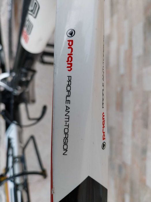 Bicicleta de estrada vitus SVRS zeniun R