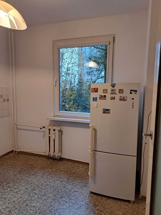 Spółdzielcze własnościowe dwupokojowe mieszkanie w wieżowcu w Kłodzku