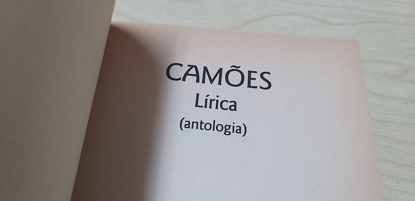 Lírica de Luís de Camões.