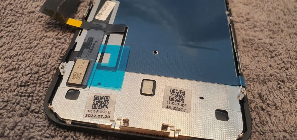 Wyświetlacz LCD Apple iphone 11 wymiana Wwa Powiśle ekran dotyk szybka