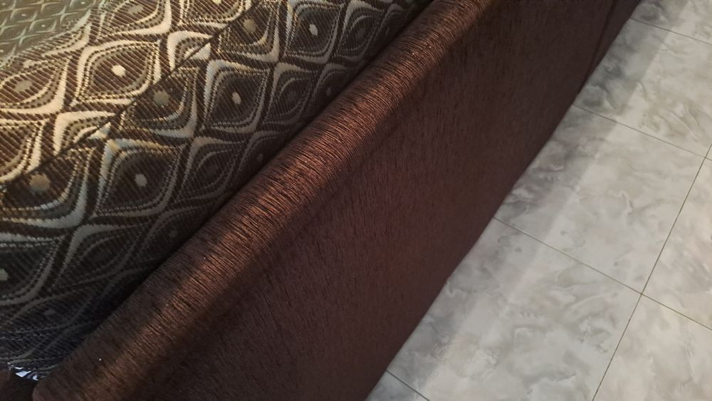 Sofá com chase long