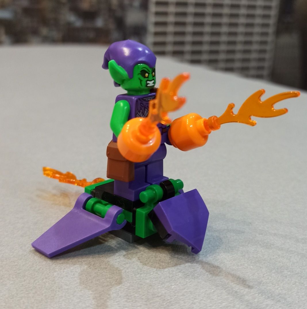 Lego (оригінал) Green Goblin Marvel Spiderman чоловічок конструктор