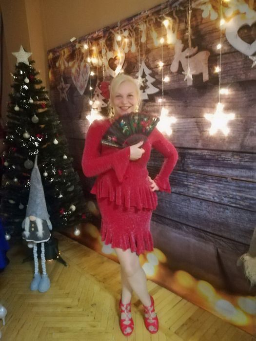 Викладач іспанської та італійської мов