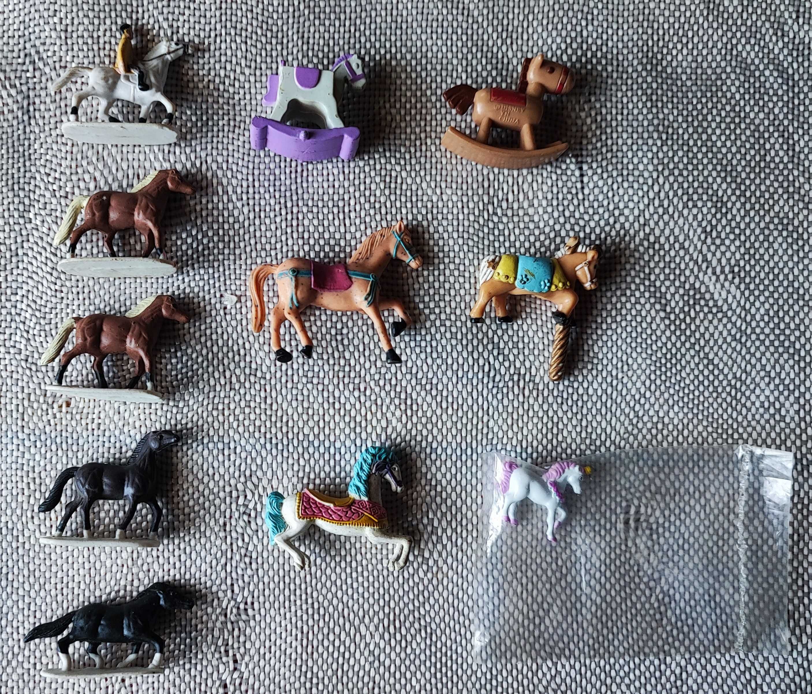 Lote de bonecos miniaturas - cavalos