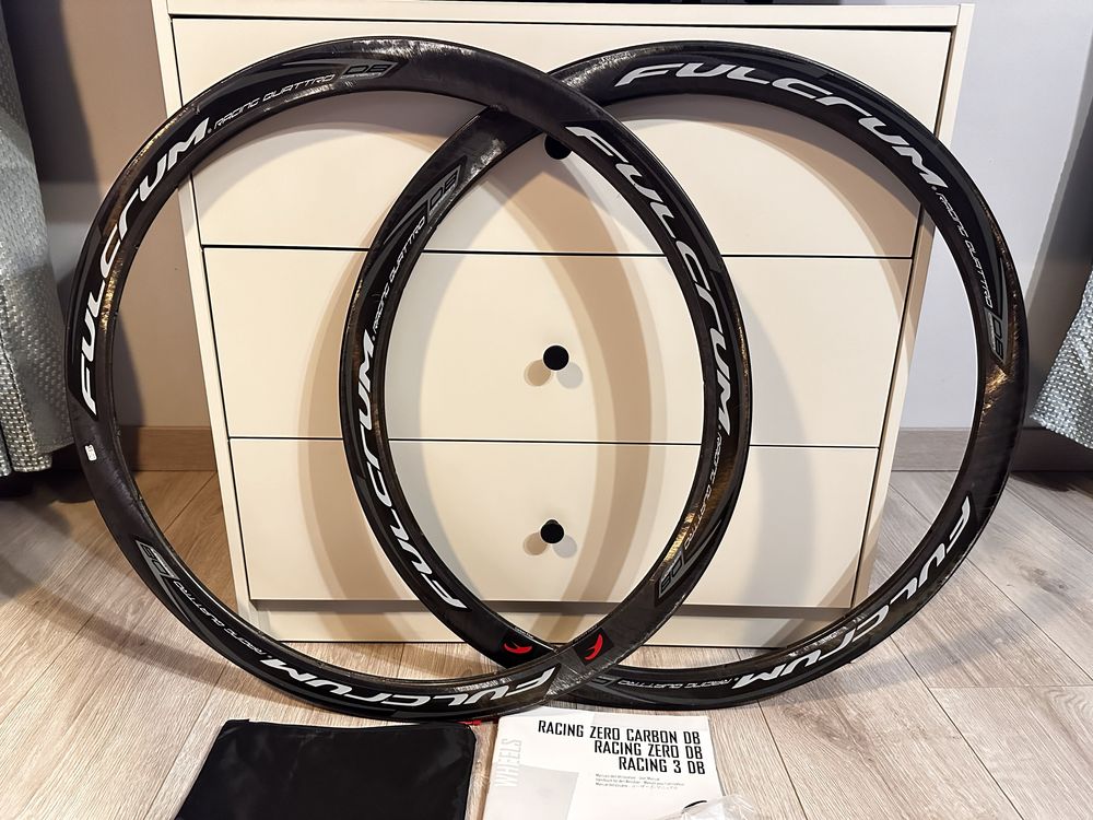 Obręncze Fulcrum Racing Quattro Carbon 6B Disc