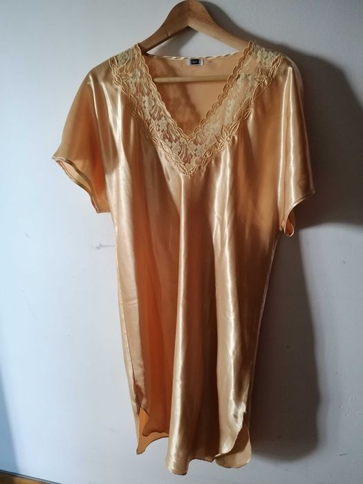 Camisa de noite cetim com renda