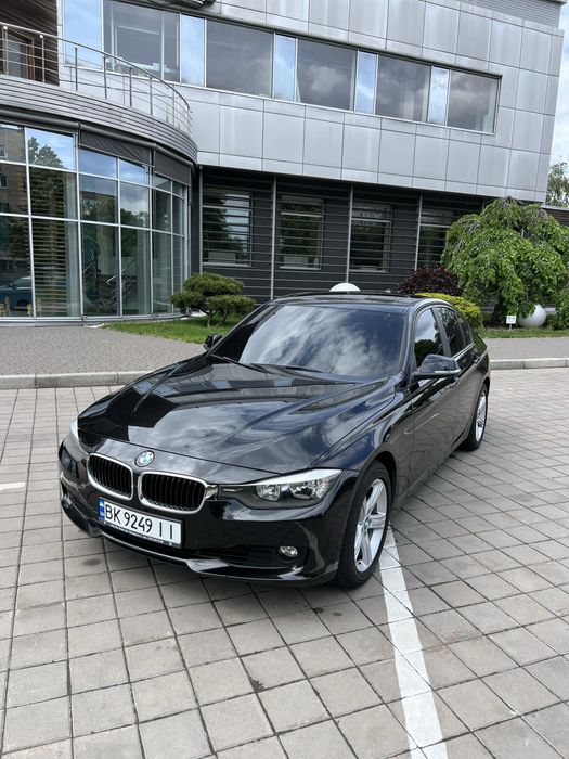 Продам BMW F30 328i
