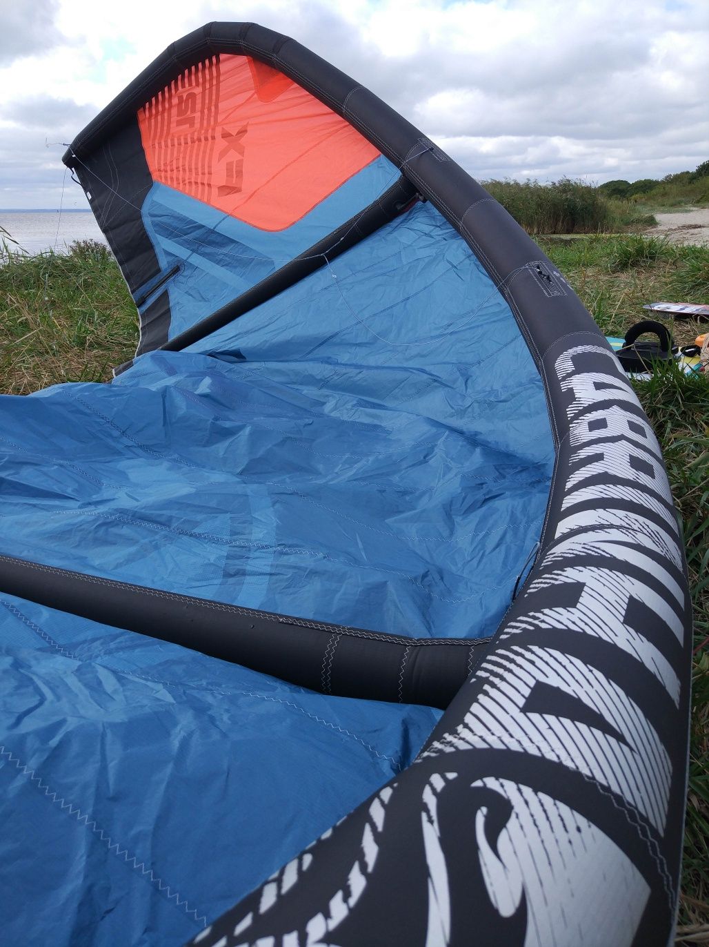 Latawiec kite Cabrinha FX 12m