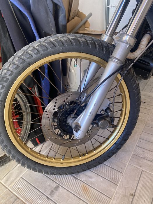 Yamaha xt600 scrambler