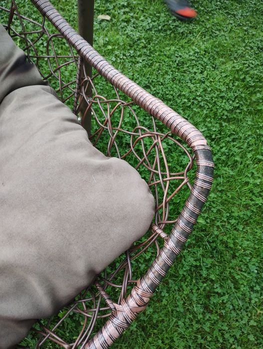 Huśtawka ogrodowa bujak leżanka leżak z poduszką